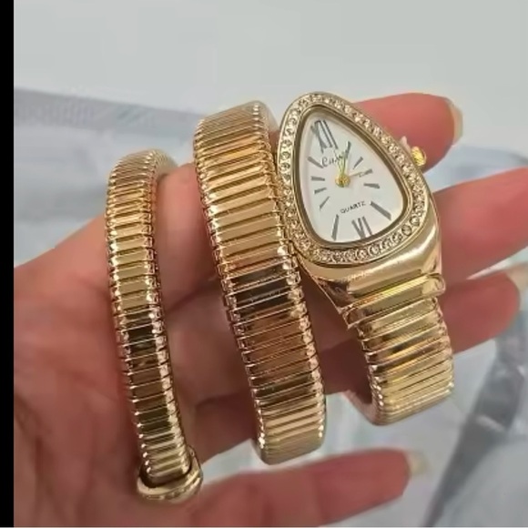 Serpenti Luxury Gold Wrap Watch with Crystal-Embellished Teardrop Dial main image 7